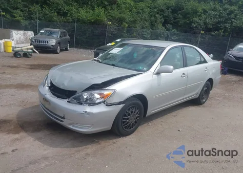 2002 Toyota Camry Le из США, поврежденный, VIN 4T1BE32K82U066376